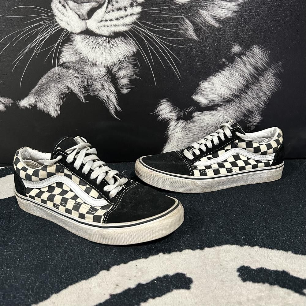 Vans Old Skool VN0A38G1P0S Athletic Shoe Unisex M8/W9.5 Black Checkerboard Suede